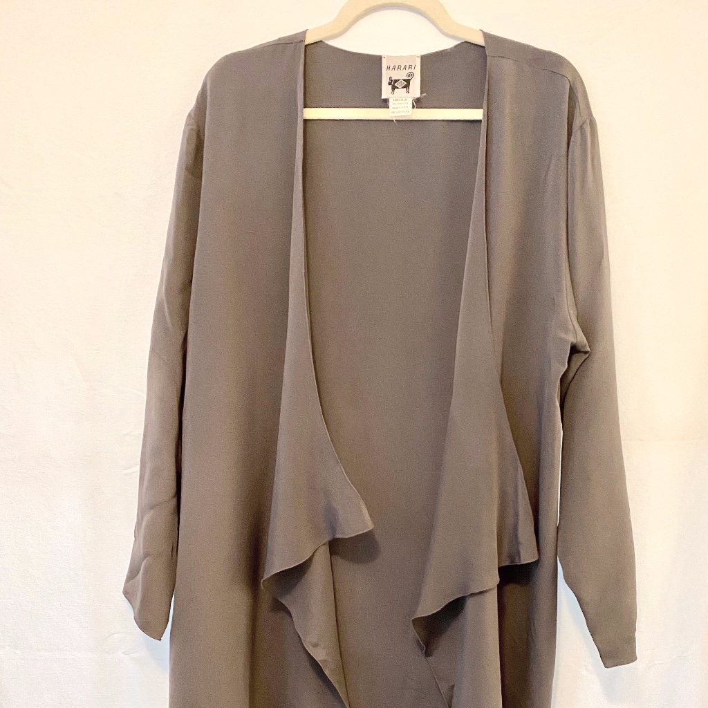 Silk Drapey Jacket By Harari. Tie Closed Or Leave Open. Graceful. Grey/Silver
